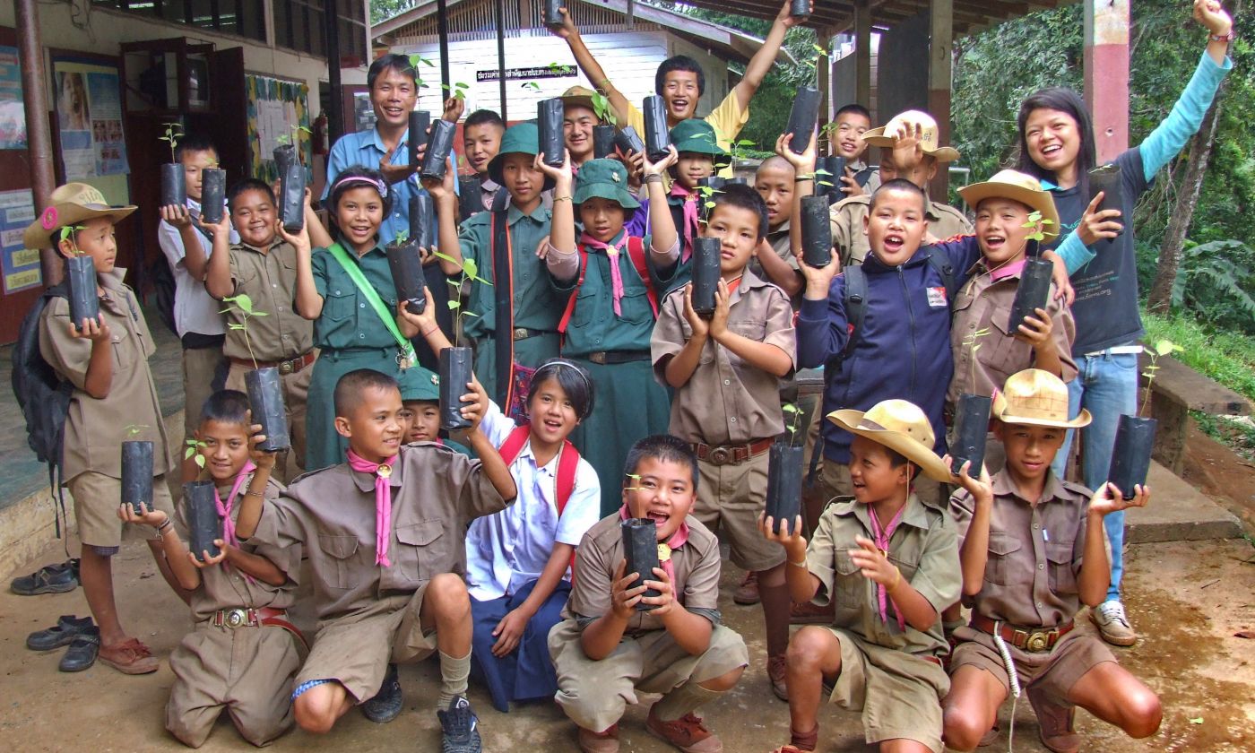 Ban Mae Ter school kids enjoy growing trees